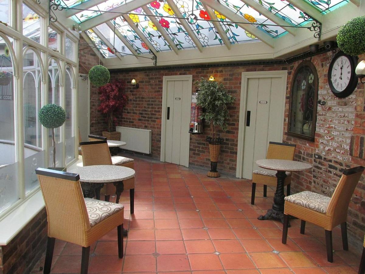 Red Lion Coaching Inn Epworth ภายนอก รูปภาพ